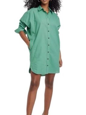 Universal Thread Mint Green Button-Front Shirt Dress